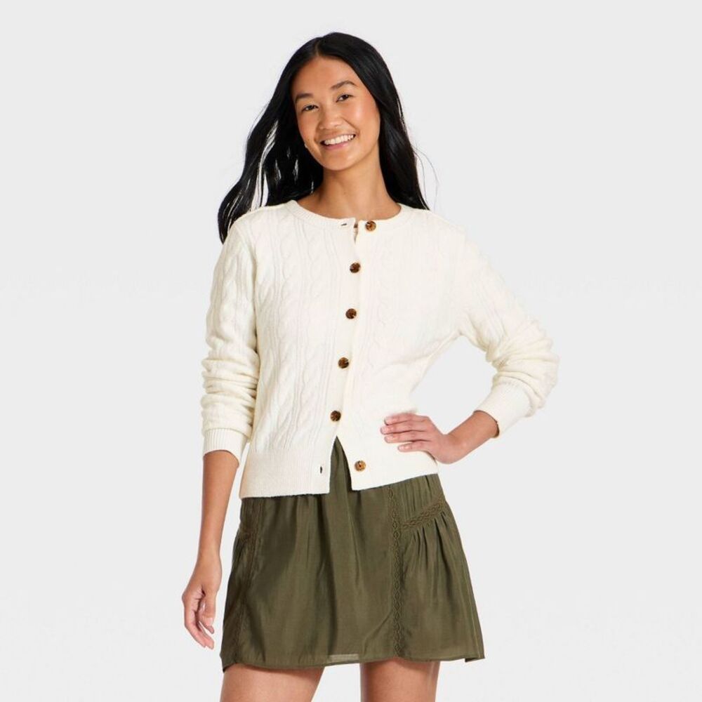 Women's Heritage Cable Crewneck Cardigan - Universal Thread Cream M